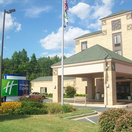 Holiday Inn Express Easton By Ihg Buitenkant foto