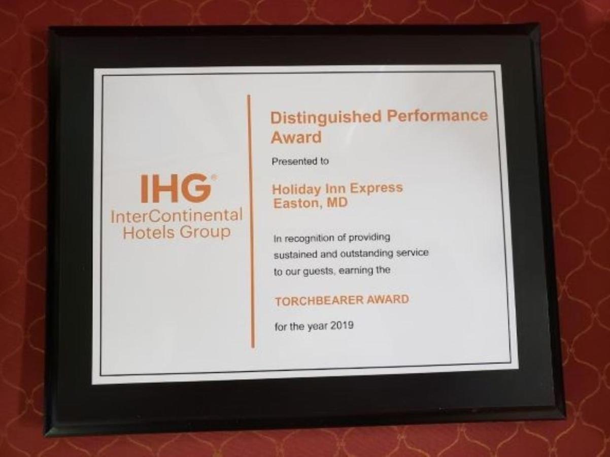 Holiday Inn Express Easton By Ihg Buitenkant foto