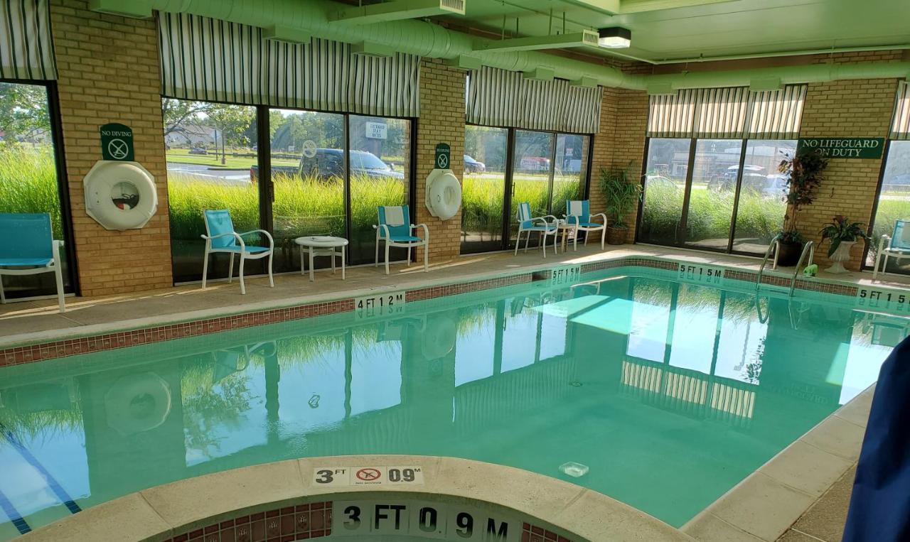 Holiday Inn Express Easton By Ihg Buitenkant foto
