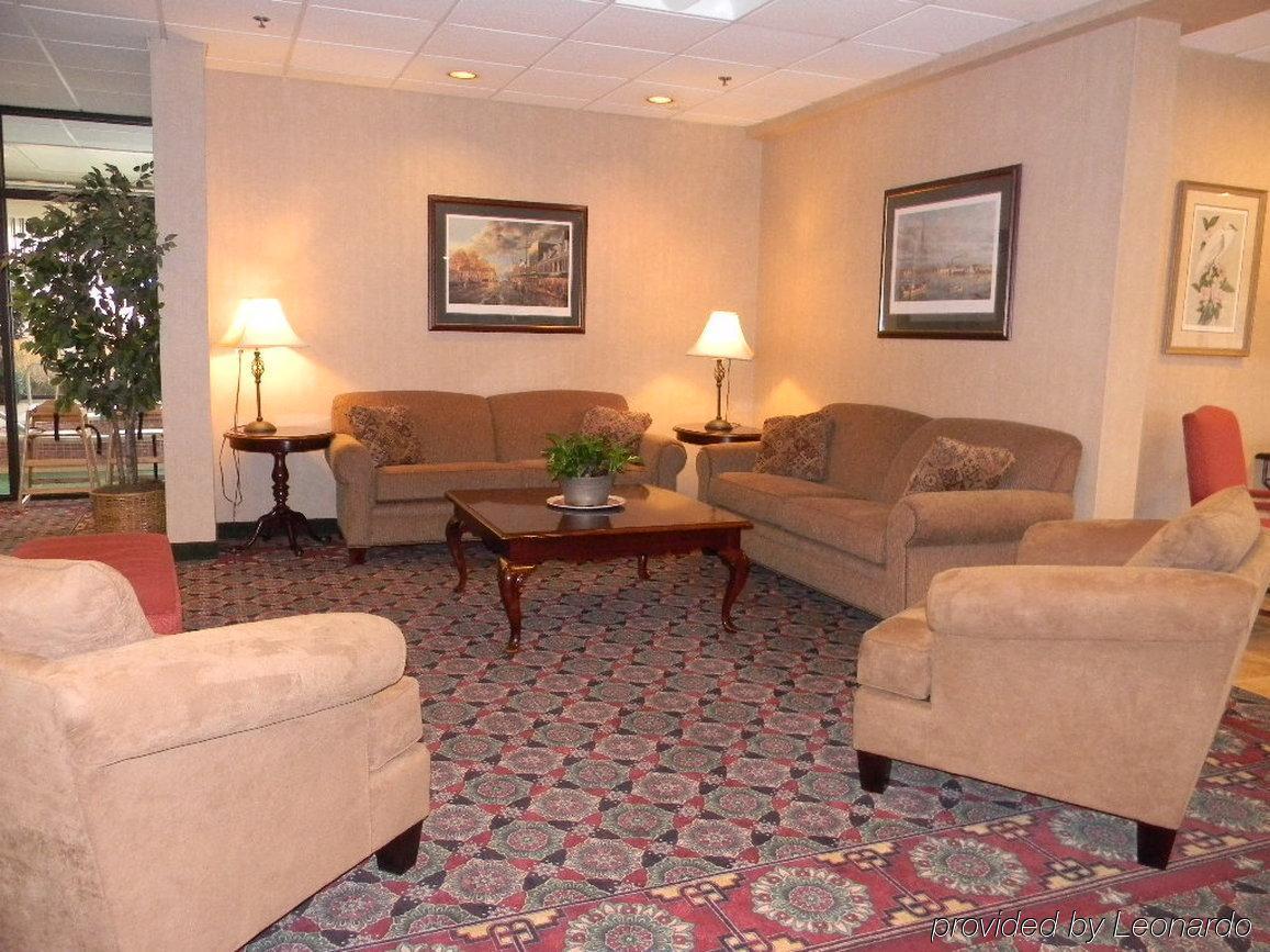 Holiday Inn Express Easton By Ihg Buitenkant foto