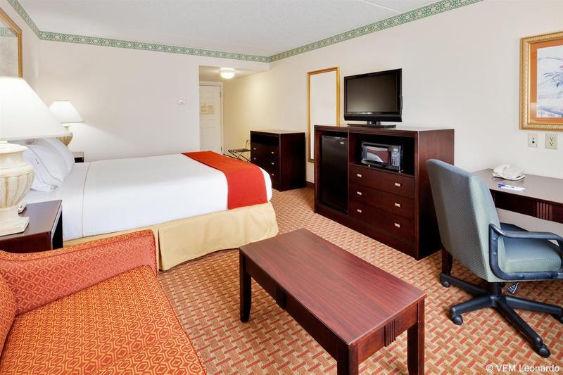 Holiday Inn Express Easton By Ihg Buitenkant foto
