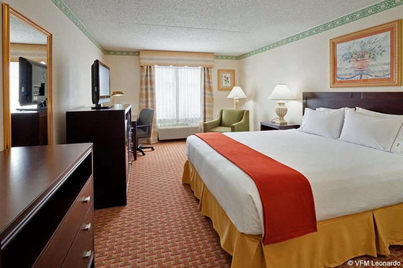 Holiday Inn Express Easton By Ihg Buitenkant foto